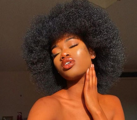 femme afro cheveux belle chebe